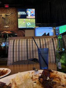 BUFFALO WILD WINGS - Las Vegas