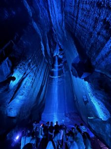 Ruby Falls (루비 폭포)
