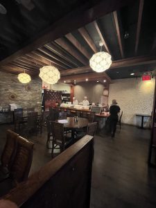 Hachi Sushi (하치)