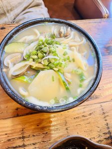 항아리 칼국수