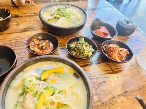 항아리 칼국수