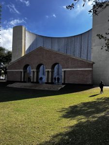 Gerald D. Hines Waterwall Park (제럴드 D. 하인스 워터월 공원)