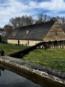 George Washington Distillery