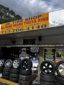 JR Tire Shop