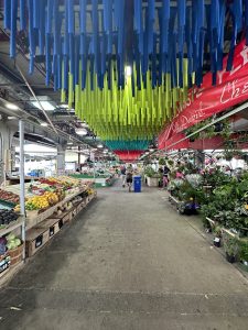 장딸롱 마켓 (Jean Talon Market)