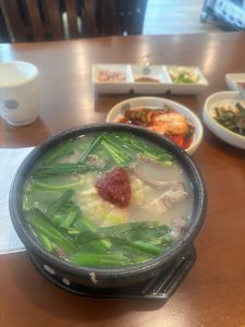 밀양집  (돼지국밥)