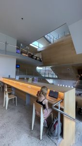 롱시티 퍼블릭 라이브러리(헌터스 포인트 퀸즈 ) / Queens Public Library at Hunters Point