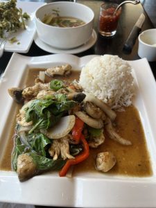 Tom Yum Koong Thai Kitchen / 톰양꿍 타이 키친
