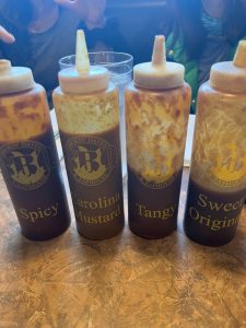 Smokin' Dave's BBQ & Brew