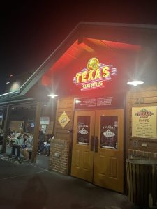 Texas roadhouse / 텍사스 로드하우스