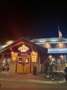 Texas roadhouse / 텍사스 로드하우스